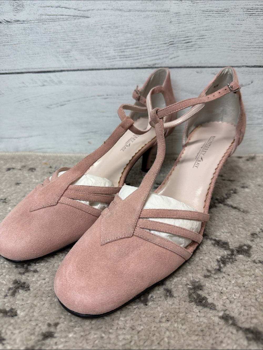 NWT Monterey Bay Misty Pink Heels